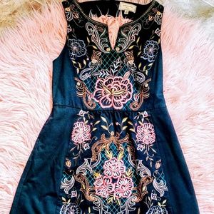 Anthropologie embroidered gorgeous a line dress
